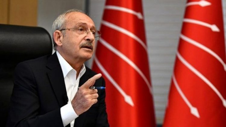 Kılıçdaroğlu: Vekilliklerin düşürülmesi sivil darbenin sonucudur