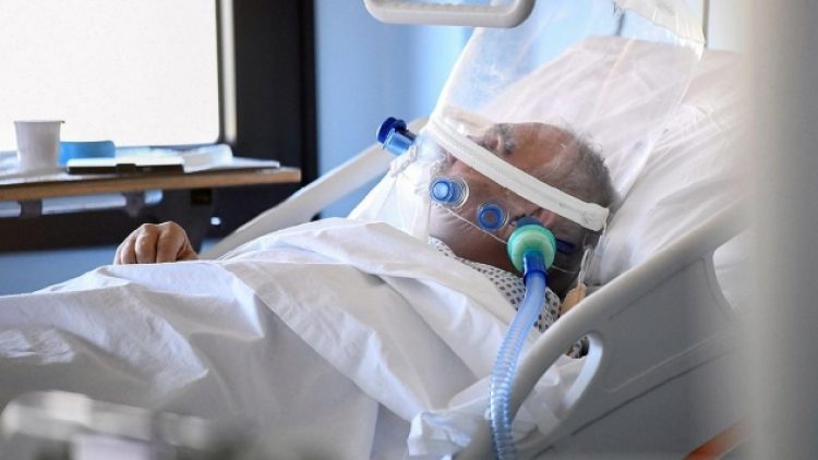 TTB: Bakan’ın açıkladığı veriler hatalı, erken normalleşme alarm veriyor