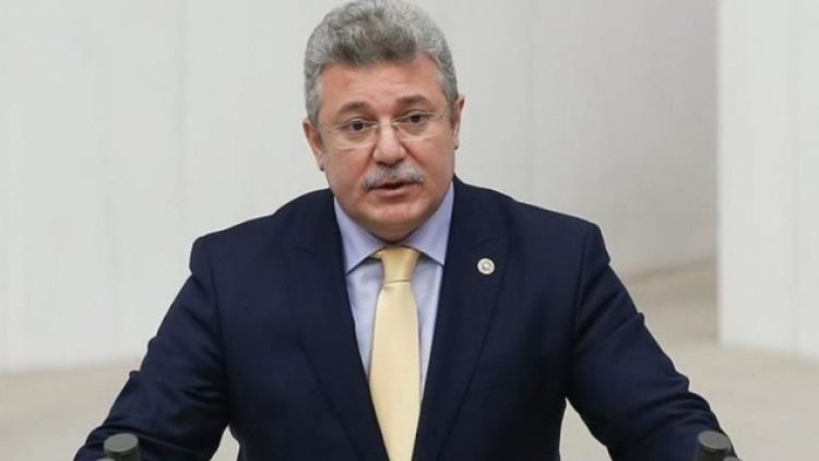 Korona AKP’ye sıçradı!