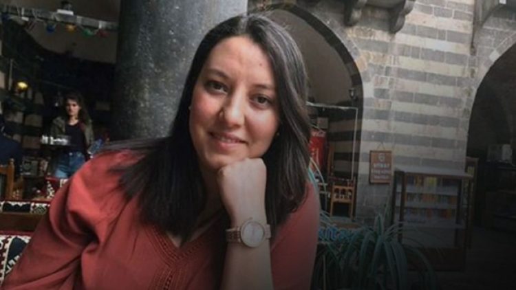 Sağlık Bakanı Koca’dan ‘Dilek hemşire’ paylaşımı