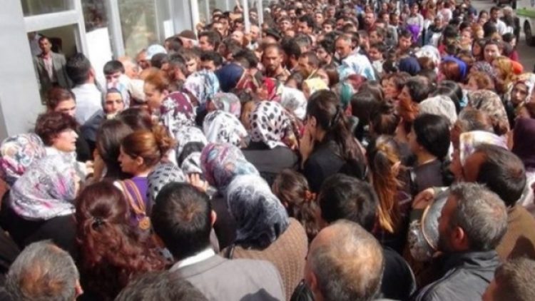 İşsiz sayısı çalışanları geçti!