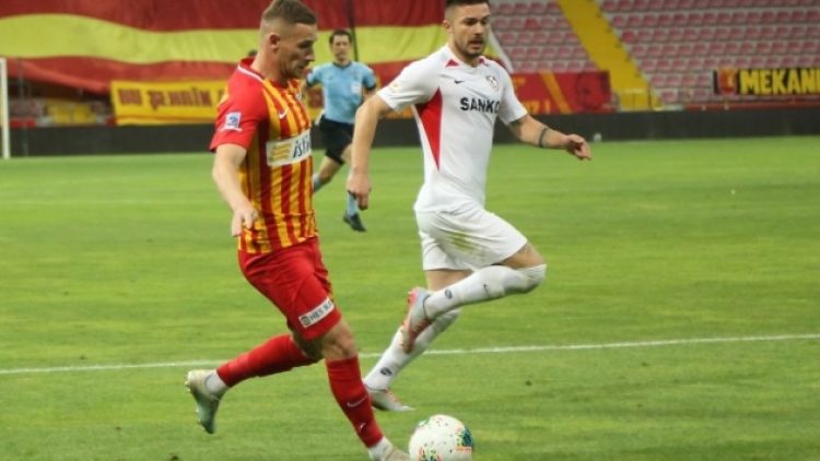 Kasımpaşa garantiledi, Kayseri fırsat tepti