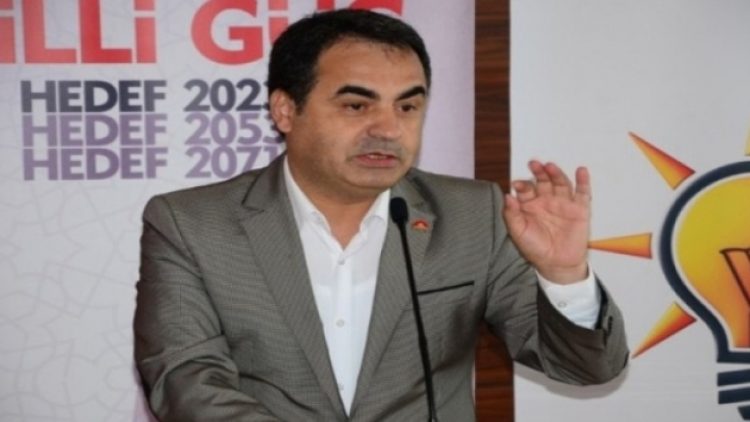 İzmir’de ilk çoklu baro girişimi AKP’li eski vekilden…