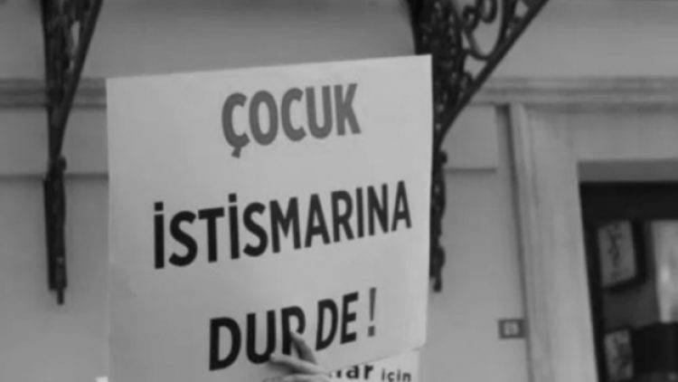 Yargıtay, ‘nitelikli’ çocuk istismarını ‘basit’ buldu, sanığa verilen cezayı indirdi