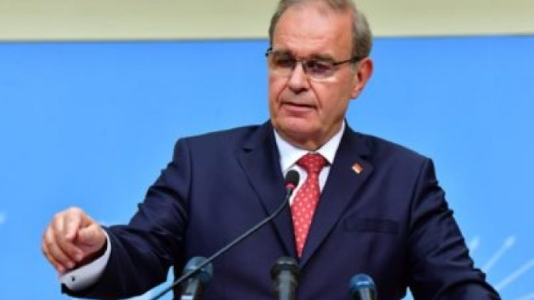 “AKP sansürle 18 yılın birikmiş kirini, pisliğini unutturmak istiyor!”