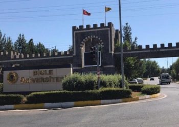 Kürt dili bölümünde Kürtçe yasaklandı!