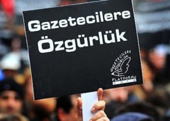 Bir ayda 60 gazeteci hakim karşısına çıktı