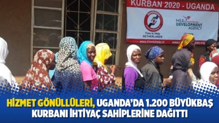 Hizmet gönüllüleri, Uganda’da 1.200 büyükbaş kurbanı ihtiyaç sahiplerine dağıttı