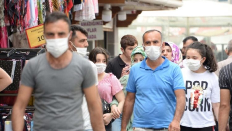 İstanbul Tabip Odası’ndan ürküten uyarı: Salgında ipin ucu kaçtı