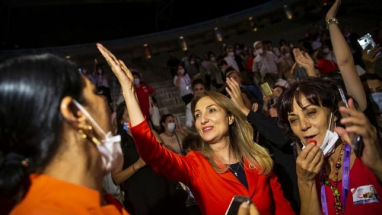 “Aslında hepimiz bu iktidar tarafından tutuksuz yargılanıyoruz”