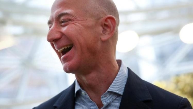 Jeff Bezos’un serveti 200 milyar dolar!