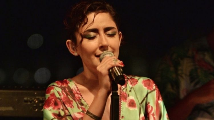 Melek Mosso: İstanbul Sözleşmesi yaşatır dediğim için sahneden indirildim