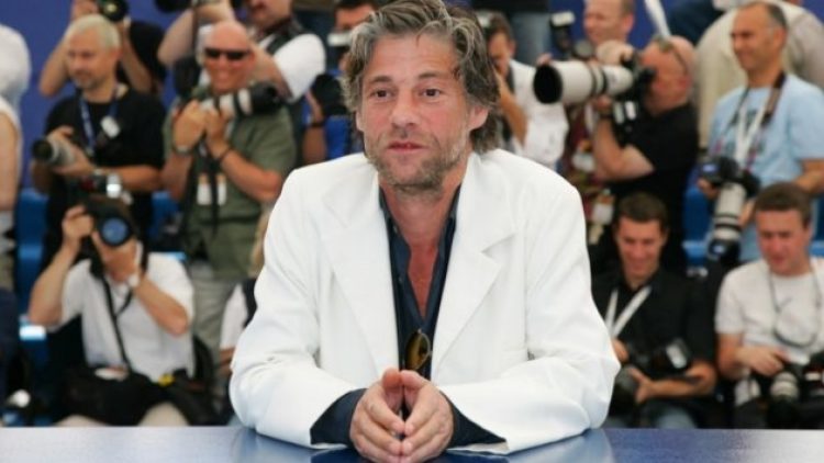 Oyuncu Birol Ünel yaşamını yitirdi