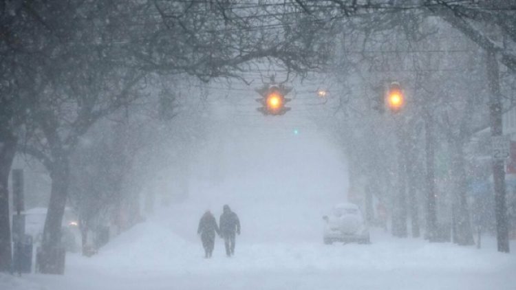 Hava bir anda 33 derece soğudu: Kutup girdabı yazı kışa çevirdi