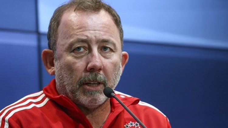 Beşiktaş, Sergen Yalçın’ın Koronavirüs testinin pozitif çıktığını duyurdu