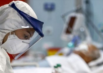 Diyarbakır’da 660 sağlıkçı koronaya yakalandı
