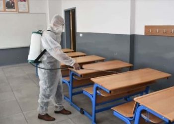 MEB yöneticileri: Okullar pazartesi günü açılmayabilir