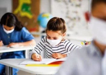 Yüz yüze eğitim başlıyor: İstemeyen çocuğunu göndermeyecek