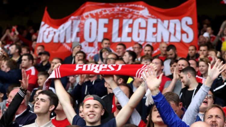 Ada, seyirciyi erteledi!