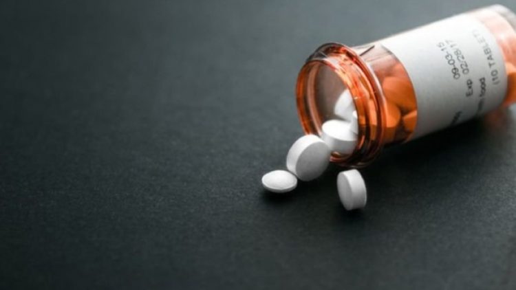 Hastaların bulamadığı ilaç hibe ediliyor