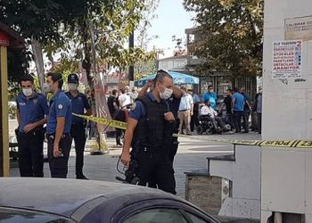 Esenyurt’ta taksi durağında silahlı kavga: 3 ölü