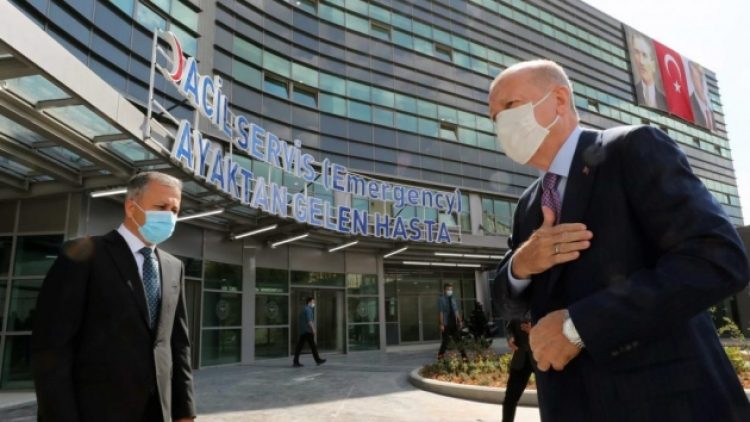 Reuters duyurdu: Türkiye’nin ilaç şirketlerine 2,43 milyar dolar borcu var