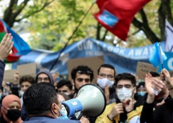 Uygurlar, Brüksel’den ses yükseltti