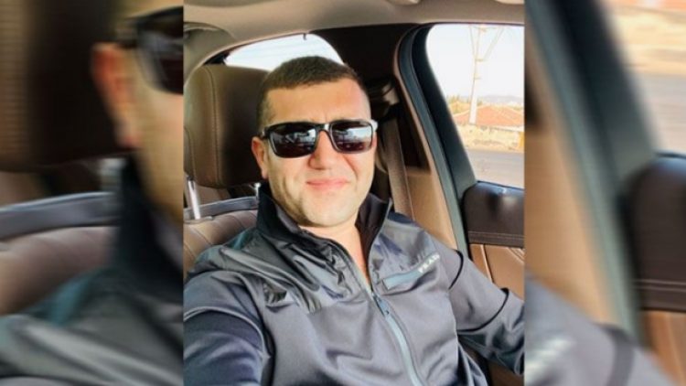 Arabasıyla ezer, eşofmanıyla döver!