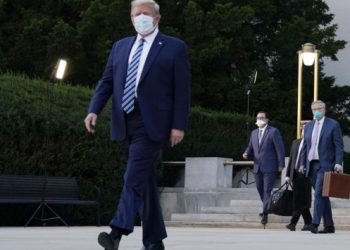 Trump, sanal tartışmaya girmedi!