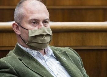 Slovak aşırı sağcı lider 4 yıl hapse mahkûm oldu
