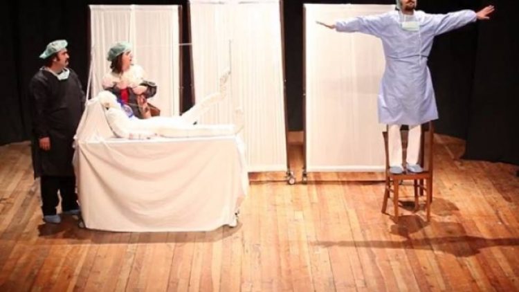 Kürtçe oyuna polis baskını