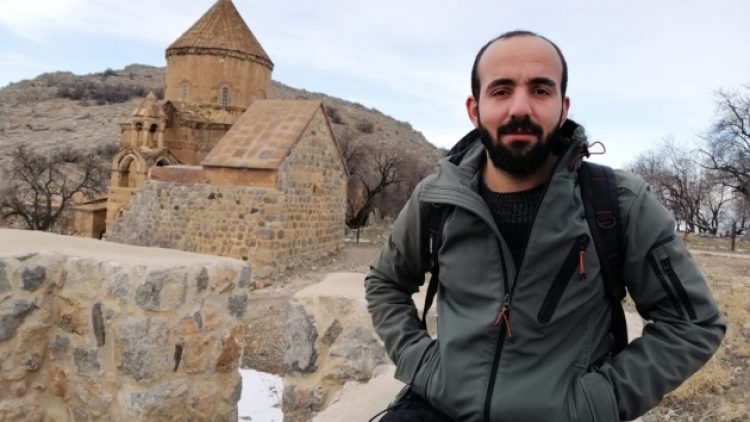 ‘Helikopterden atılmayı’ duyuran gazeteci cezaevinden yazdı: ‘Hakikatin sesini kısamazlar’