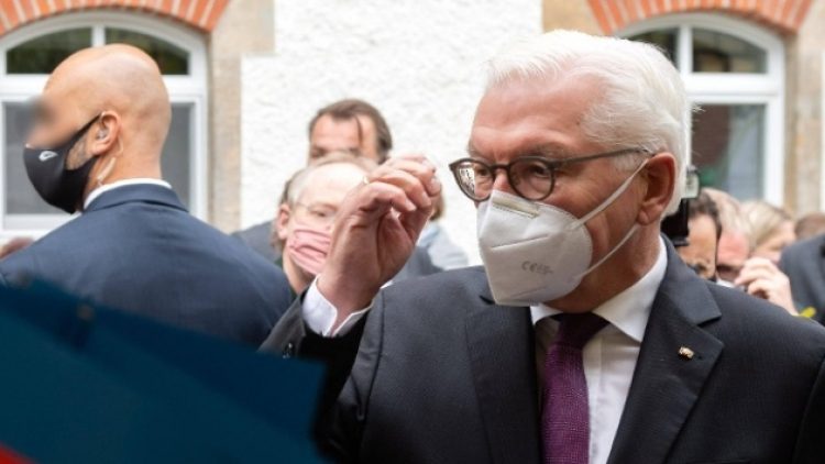 Almanya Cumhurbaşkanı karantinada