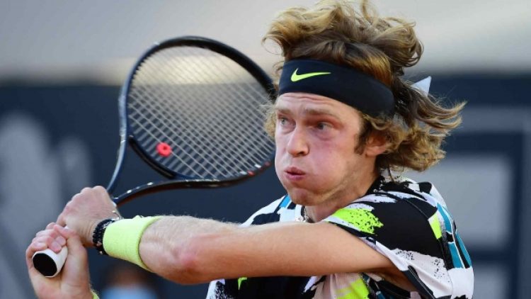 Rusya ve Almanya’da şampiyonlar belli oldu