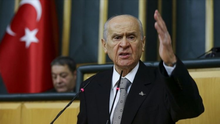 Bahçeli’nin aklı askıda kaldı!