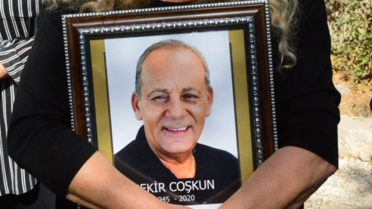 Bekir Coşkun toprağa verildi