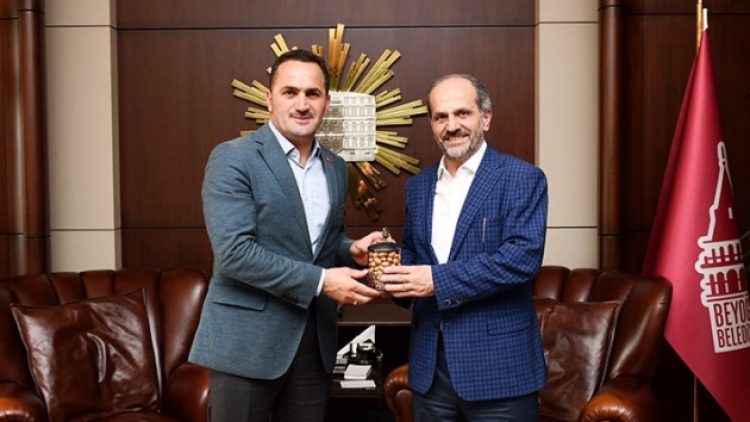 Yeni Şafak’ın patronuna TOKİ’den milyonluk ihale