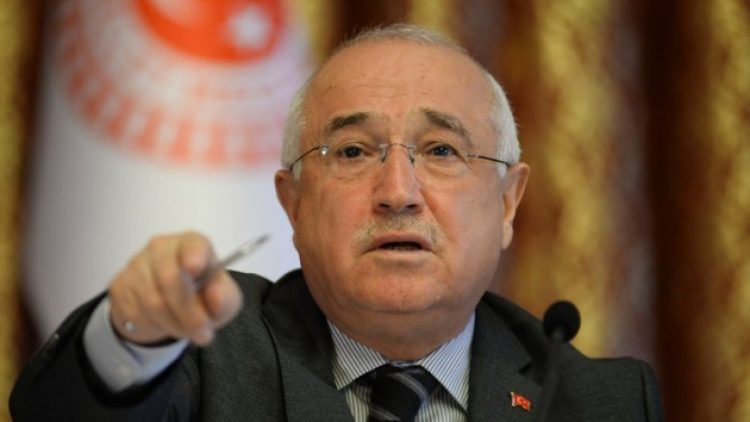 Yüksek kur Cemil Çiçek’in kızı ve damadını vurdu: ‘Şahsen iflas ettiler’