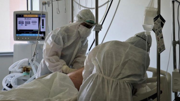 3 hekim daha koronavirüse yenik düştü