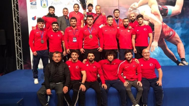 Minderde şampiyonluk sevinci