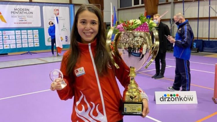 İlke Özyüksel’den altın madalya