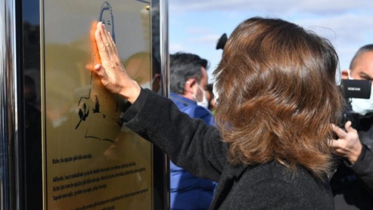 Erkek öğrencisinin katlettiği Ceren Damar anısına hatıra ormanı