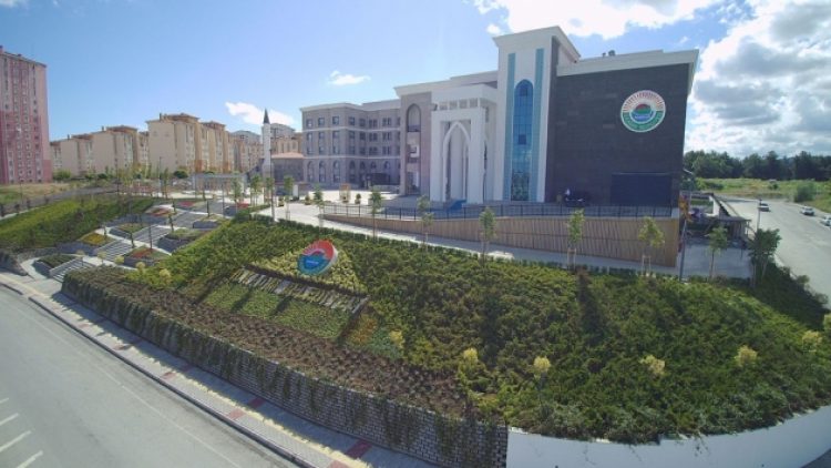 Belediye personeli, 860 bin lirayı zimmetine geçirdi