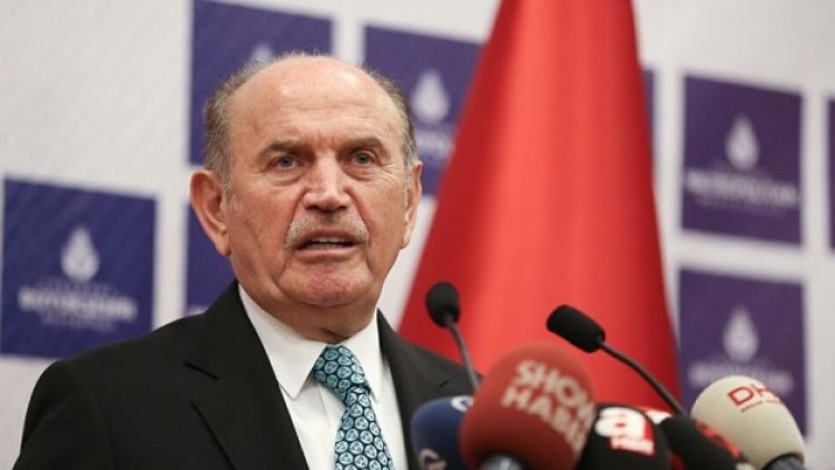 Koronavirüs tedavisi gören eski İBB Başkanı Topbaş yoğun bakıma alındı