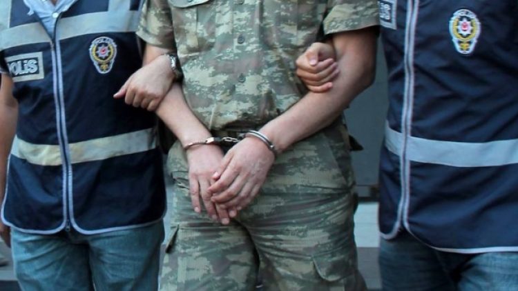 TSK’daki kıyım: 20 bin 612 asker ihraç edildi