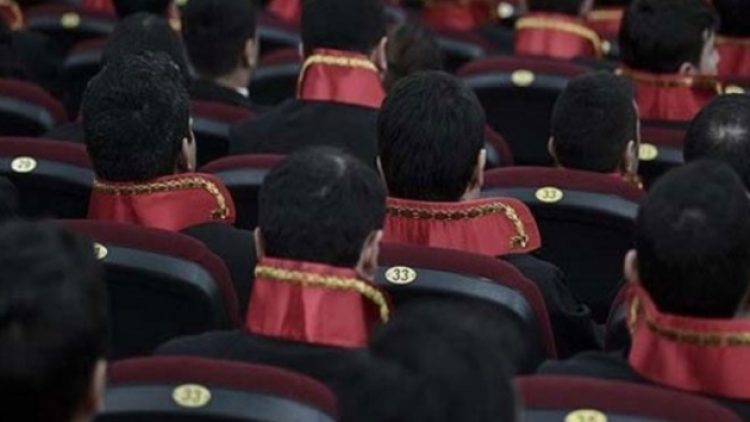 Yazılı sınavda ilk 100’e giren hâkim ve savcı adayı mülakatta 3 dakikada elendi