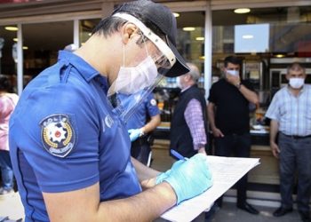 Yargıtay, maske cezasına itiraz eden vatandaşı haklı buldu