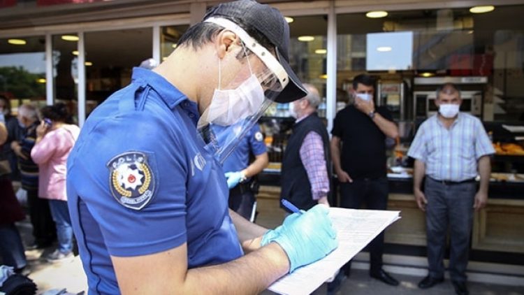 Yargıtay, maske cezasına itiraz eden vatandaşı haklı buldu