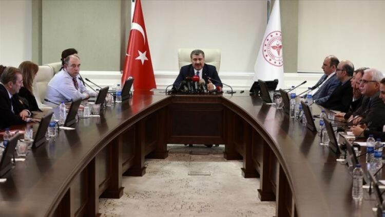 Koronavirüs Bilim Kurulu Toplantısı yarına ertelendi