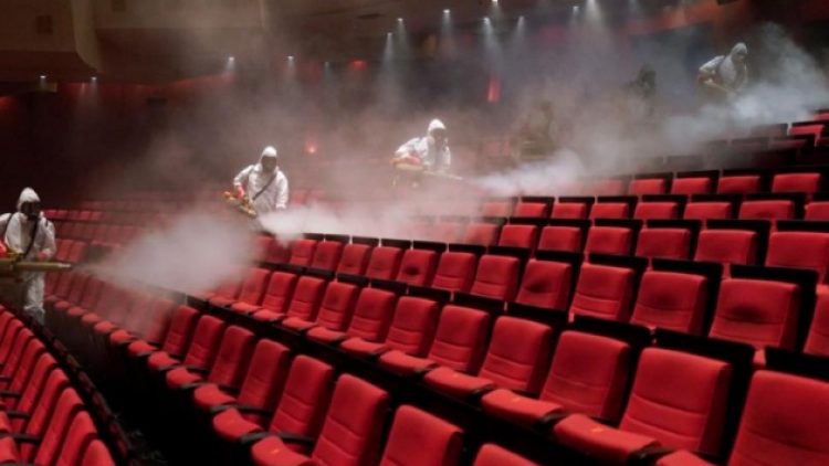Sinema salonları 1 Mart’a kadar kapalı kalacak
